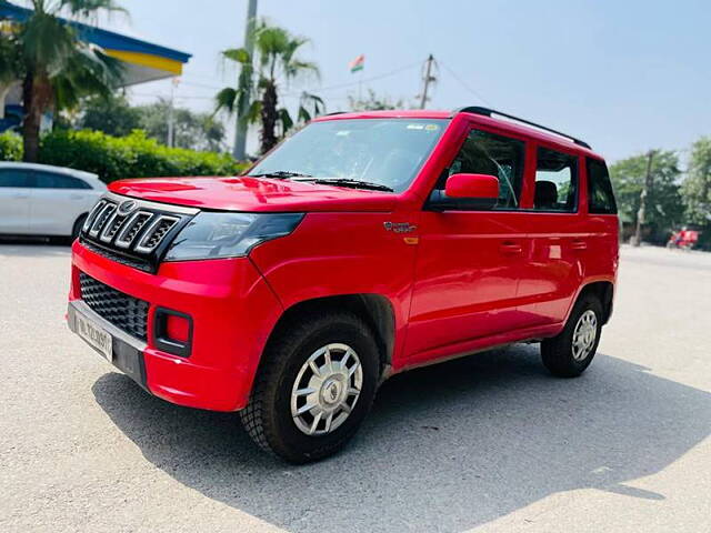 Used 2019 Mahindra TUV300 in Delhi