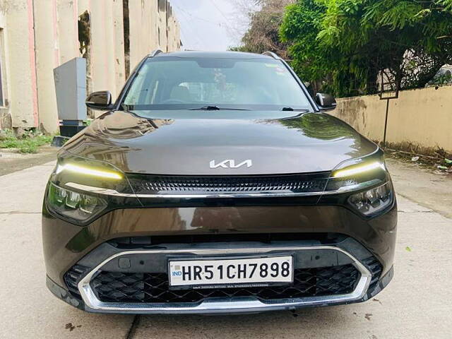 Used 2022 Kia Carens in Delhi