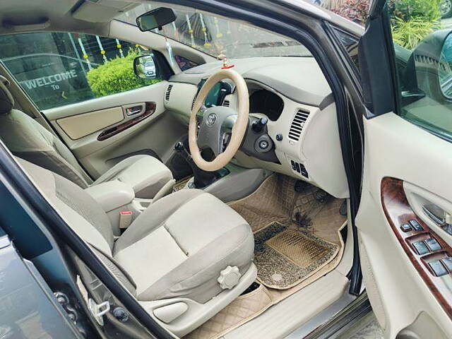 Used Toyota Innova [2005-2009] 2.5 V 7 STR in Pune