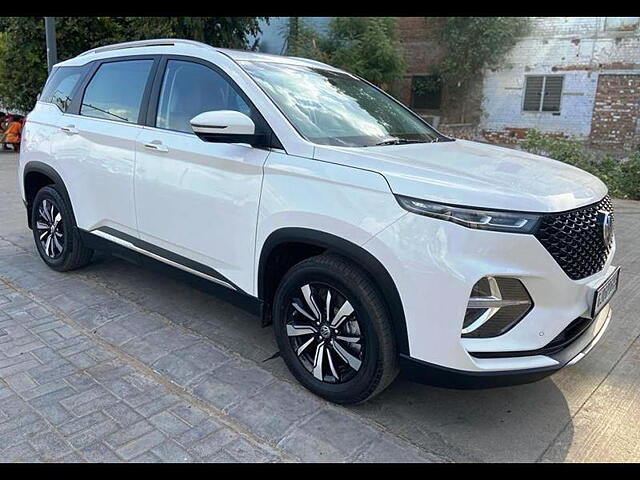Used 2020 MG Hector Plus in Ahmedabad