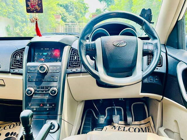 Used Mahindra XUV500 [2015-2018] W8 [2015-2017] in Delhi