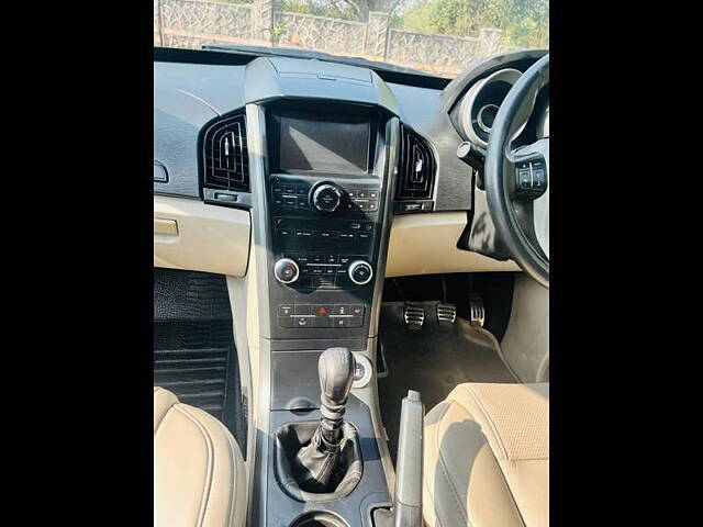 Used Mahindra XUV500 [2015-2018] W10 1.99 in Delhi