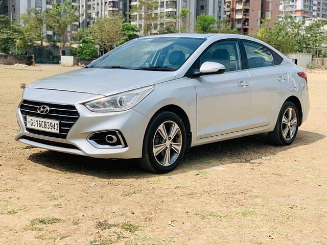 Used Hyundai Verna [2017-2020] SX 1.6 CRDi in Surat