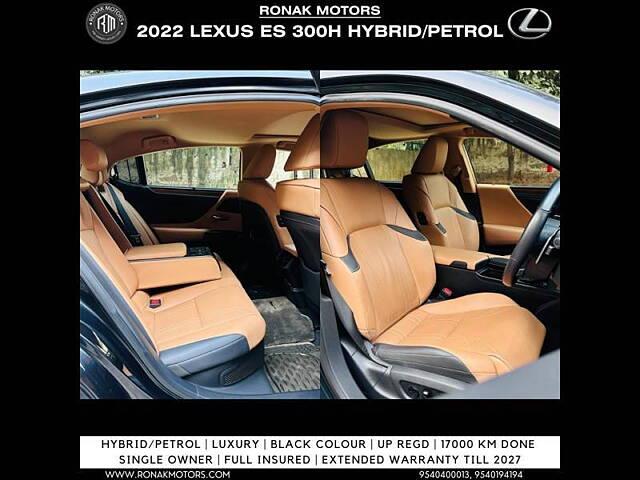 Used Lexus ES 300h Luxury in Delhi