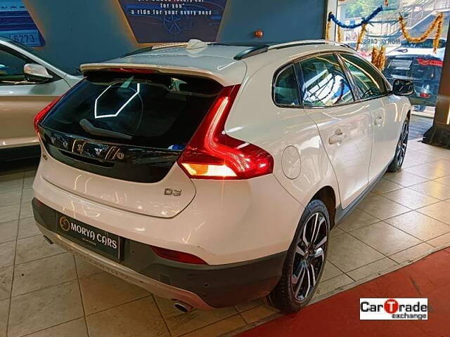 Used Volvo V40 Cross Country [2013-2016] D3 in Pune