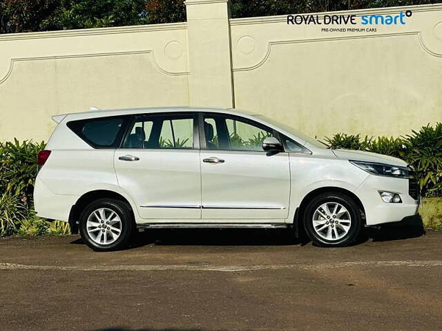 Used Toyota Innova Crysta [2016-2020] 2.4 V Diesel in Kochi