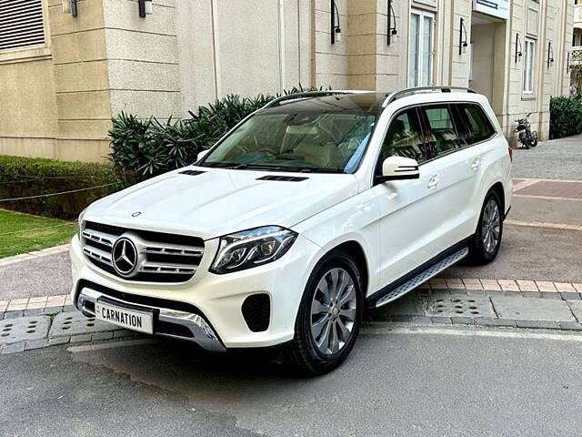 Used Mercedes-Benz GLS [2016-2020] 400 4MATIC in Delhi