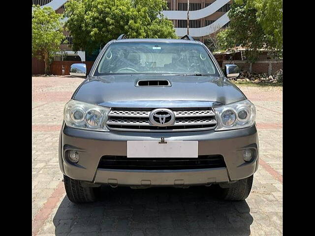 Used 2011 Toyota Fortuner in Ahmedabad