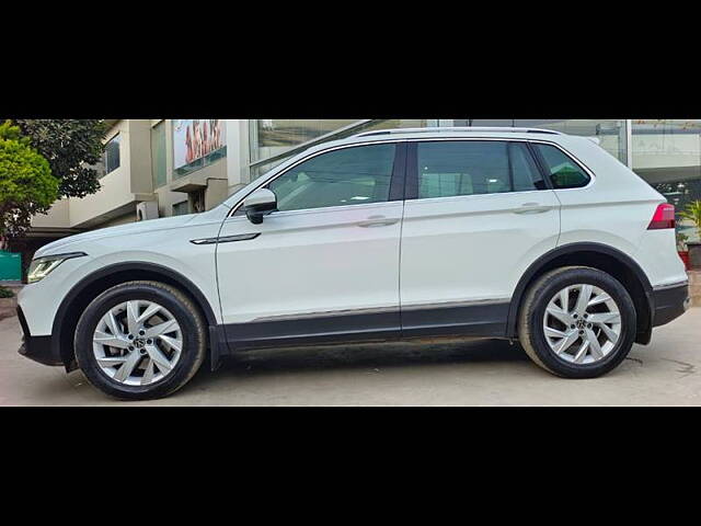 Used Volkswagen Tiguan Elegance 2.0 TSI DSG [2021] in Bangalore