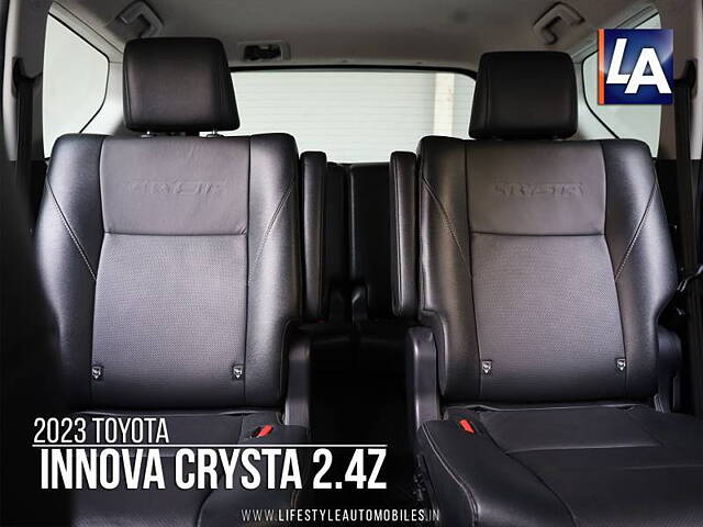 Used Toyota Innova Crysta ZX 2.4 7 STR in Kolkata