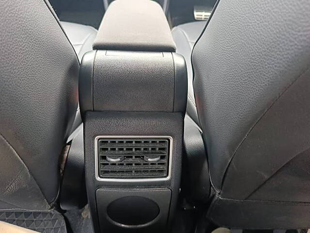 Used Volkswagen Vento [2015-2019] Highline Plus 1.2 (P) AT 16 Alloy in Mumbai