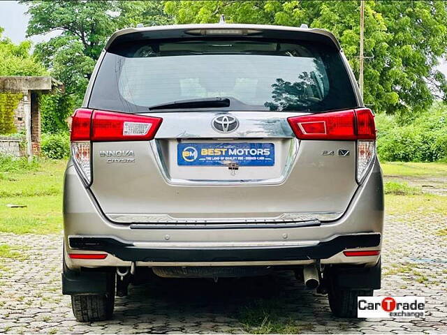 Used Toyota Innova Crysta [2016-2020] 2.4 V Diesel in Ahmedabad