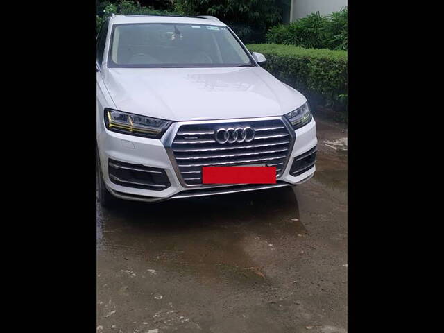 Used 2017 Audi Q7 in Ahmedabad