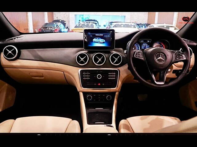 Used Mercedes-Benz CLA 200 CDI Sport in Delhi