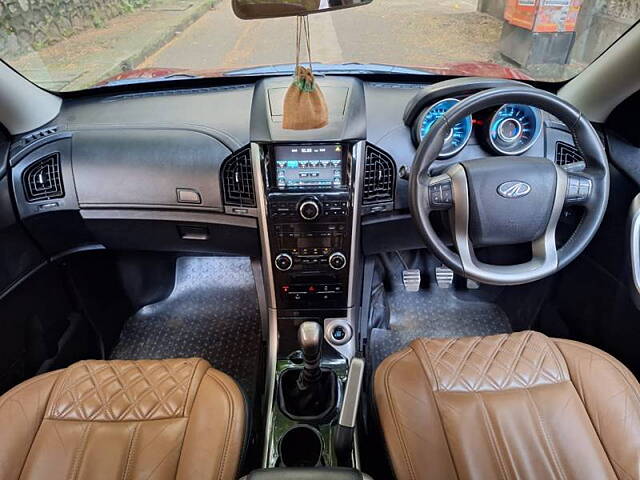 Used Mahindra XUV500 W11 (O) AWD AT in Mumbai