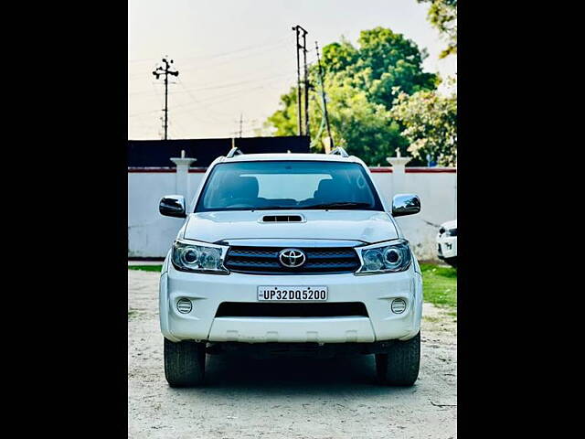 Used 2011 Toyota Fortuner in Lucknow