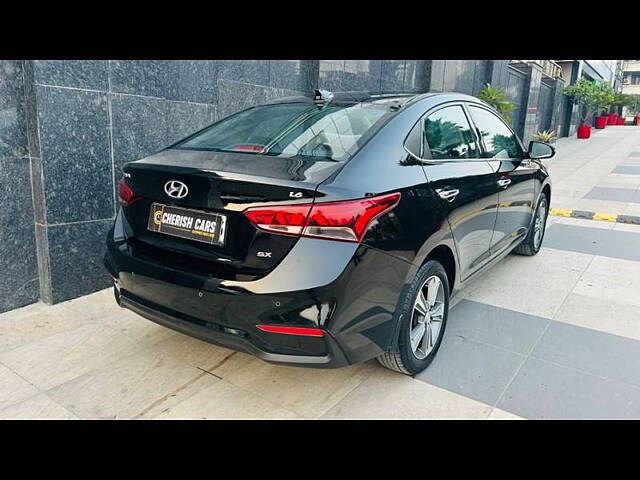 Used Hyundai Verna [2020-2023] SX (O) 1.5 VTVT IVT in Delhi