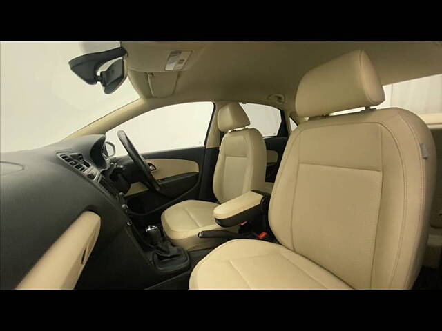 Used Skoda Rapid Style 1.6 MPI AT in Mumbai