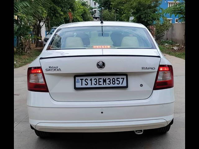 Used Skoda Rapid [2014-2015] 1.5 TDI CR Ambition AT in Hyderabad