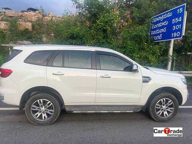 Used Ford Endeavour [2016-2019] Titanium 2.2 4x2 AT in Hyderabad