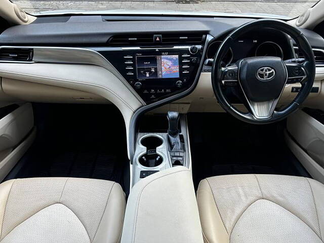 Used Toyota Camry Hybrid in Mumbai