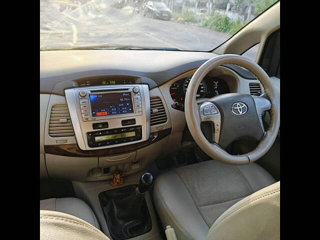 Used Toyota Innova [2013-2014] 2.5 VX 8 STR BS-III in Ahmedabad