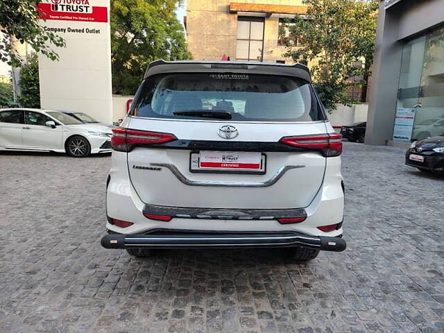 Used Toyota Fortuner Legender 2.8 4X2 AT in Delhi