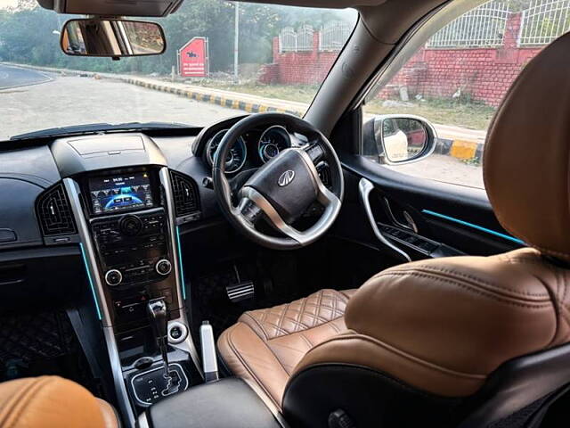 Used Mahindra XUV500 W11 AT in Delhi