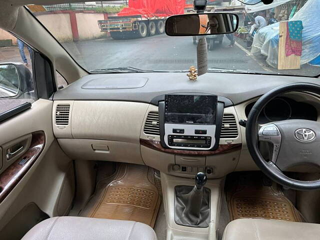 Used Toyota Innova [2013-2014] 2.5 VX 8 STR BS-IV in Mumbai