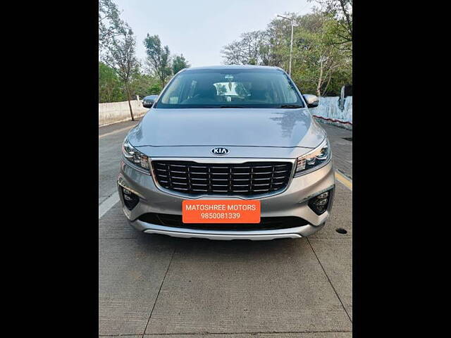 Used 2021 Kia Carnival in Pune