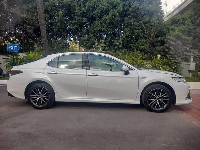 Used Toyota Camry Hybrid in Bangalore