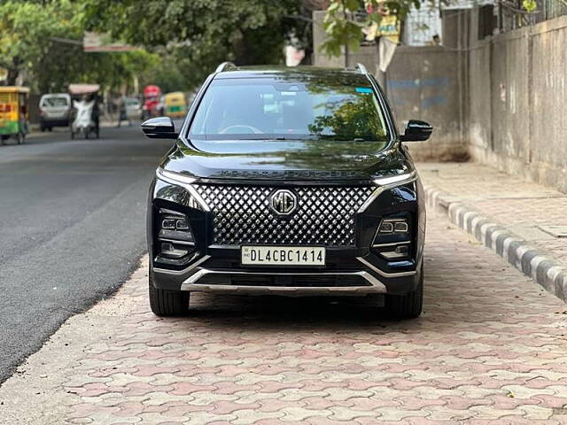 Used 2023 MG Hector Plus in Delhi