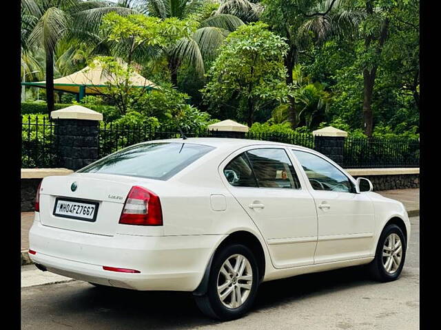 Used Skoda Laura Elegance 2.0 TDI CR AT in Mumbai