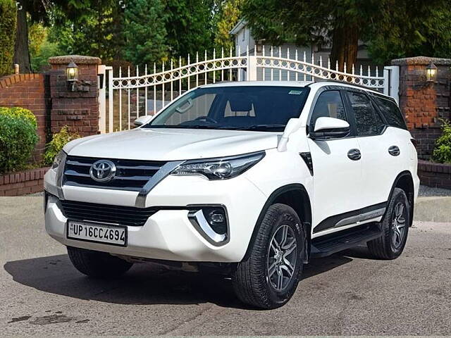 Used Toyota Fortuner [2016-2021] 2.8 4x2 MT [2016-2020] in Delhi