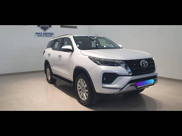 Used Toyota Fortuner 4X4 AT 2.8 Diesel in Kolhapur