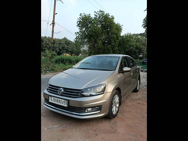 Used Volkswagen Vento [2015-2019] Highline Petrol AT [2015-2016] in Vadodara