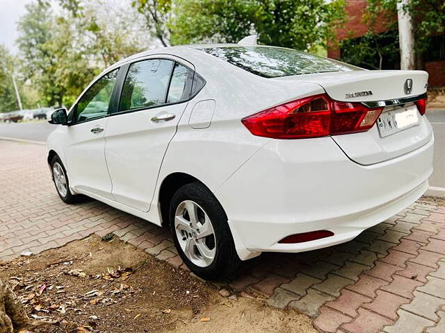 Used Honda City [2011-2014] 1.5 V MT in Chandigarh