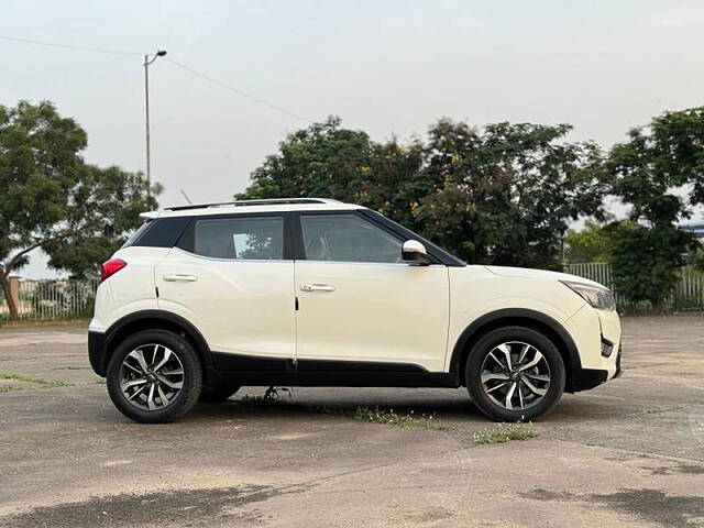 Used Mahindra XUV300 [2019-2024] 1.5 W8 (O) [2019-2020] in Ahmedabad