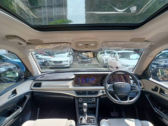 Used Mahindra XUV700 AX 7 Diesel  AT Luxury Pack 7 STR [2021] in Mumbai