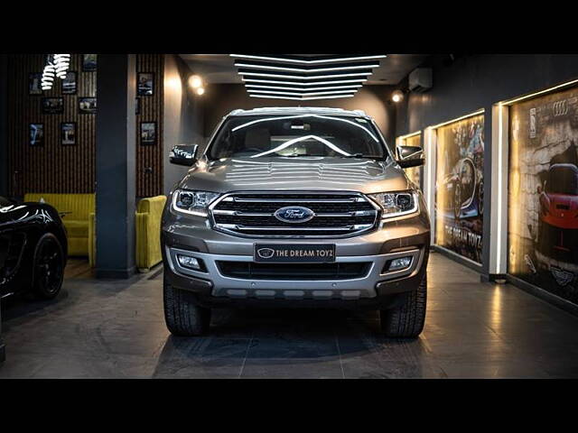 Used 2020 Ford Endeavour in Delhi