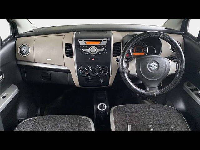 Used Maruti Suzuki Wagon R 1.0 [2014-2019] VXI in Ahmedabad