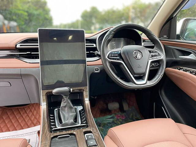 Used MG Hector Plus Savvy Pro 1.5 Turbo Petrol CVT 7 STR in Mumbai