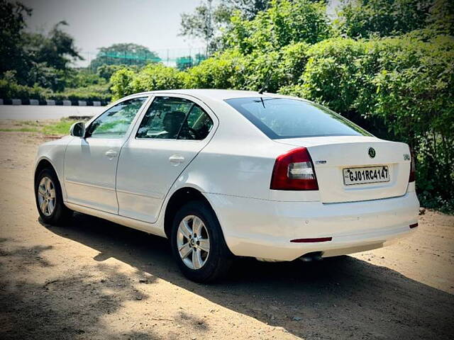 Used Skoda Laura Elegance 2.0 TDI CR MT in Ahmedabad