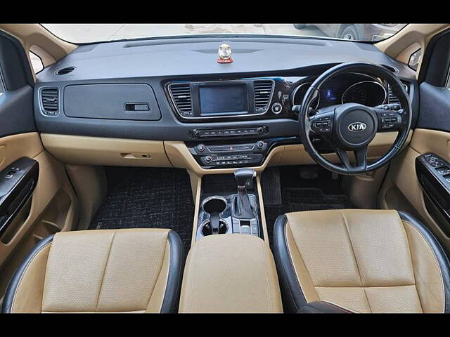 Used Kia Carnival [2020-2023] Limousine Plus 7 STR in Hyderabad