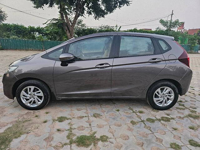 Used Honda Jazz [2015-2018] V AT Petrol in Delhi