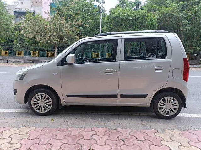 Used Maruti Suzuki Wagon R 1.0 [2014-2019] VXI in Noida