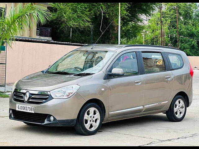 Used Renault Lodgy 85 PS RXZ Stepway 8 STR in Vadodara