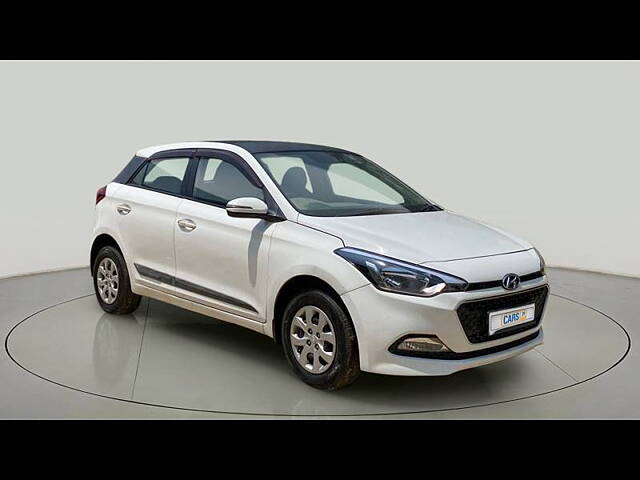 Used 2015 Hyundai Elite i20 in Lucknow