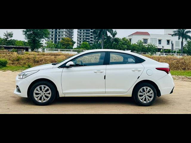 Used Hyundai Verna [2017-2020] EX 1.6 CRDi [2017-2018] in Vadodara