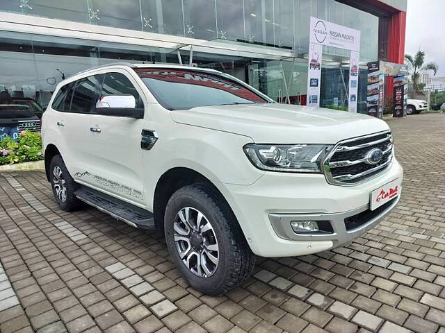 Used Ford Endeavour [2016-2019] Titanium 2.2 4x2 AT in Nashik